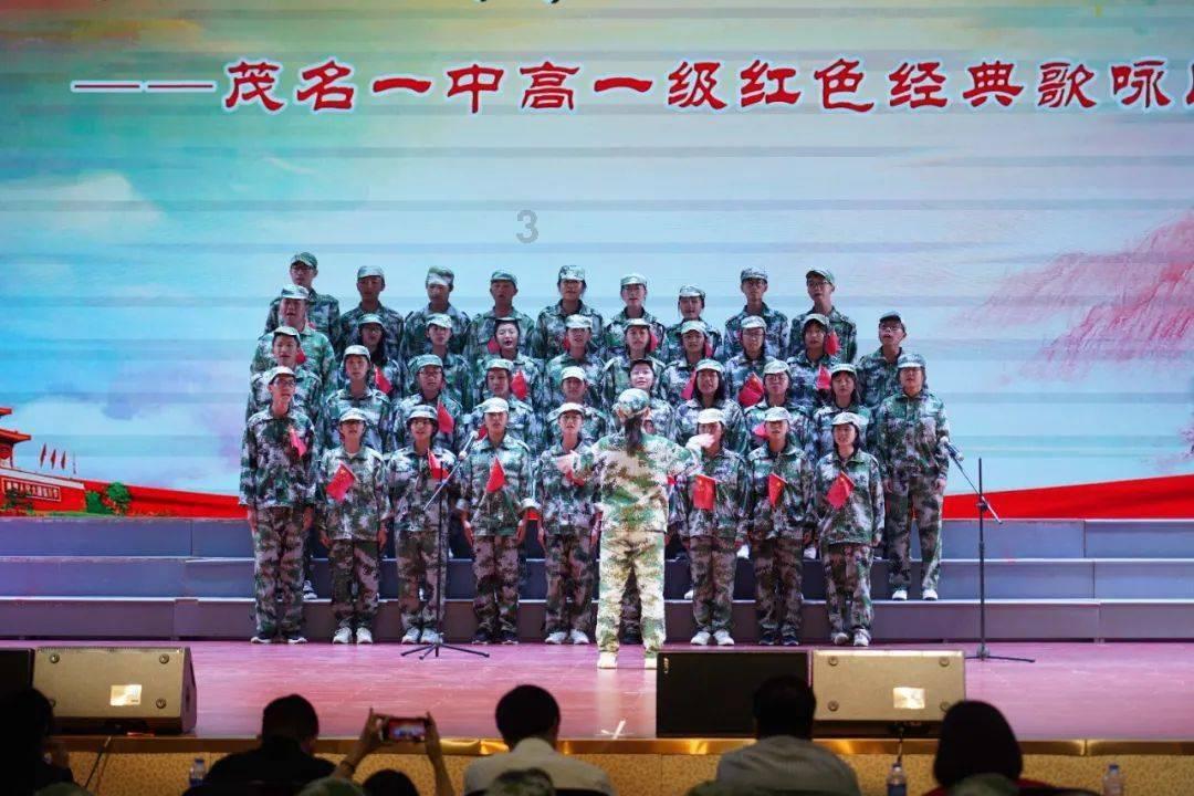 俄国防部:俄军防空部队在布良斯克州上空击落一架乌克兰无人机